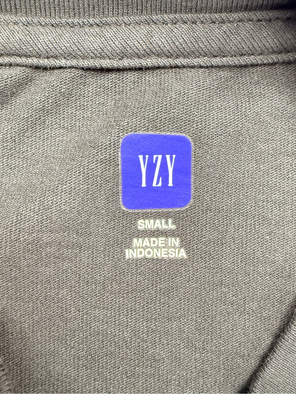 YEEZY GAP Tee Size Small Black Oversized Mock Neck Boxy Streetwear Kanye - Picture 3 of 8